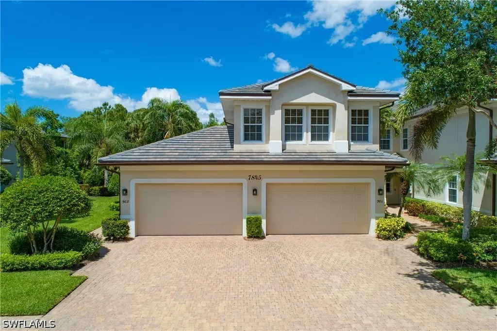 7845 Hawthorne Drive Naples FL 34113