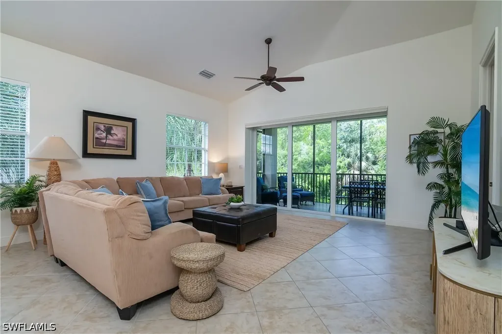 7845 Hawthorne Drive Naples FL 34113