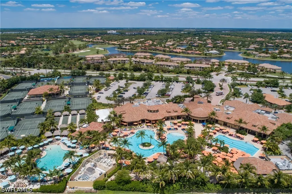 7845 Hawthorne Drive Naples FL 34113