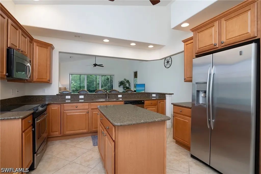 7845 Hawthorne Drive Naples FL 34113