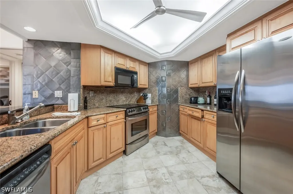 4751 Gulf Shore Boulevard N Naples FL 34103