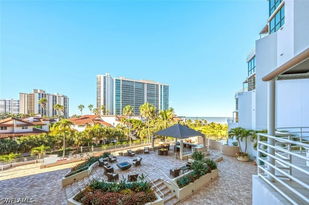 4751 Gulf Shore Boulevard N Naples FL 34103