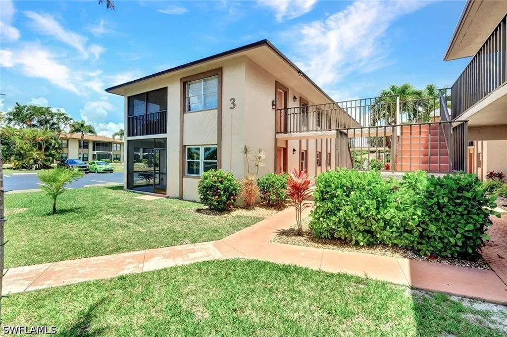 16881 Davis Road Fort Myers FL 33908