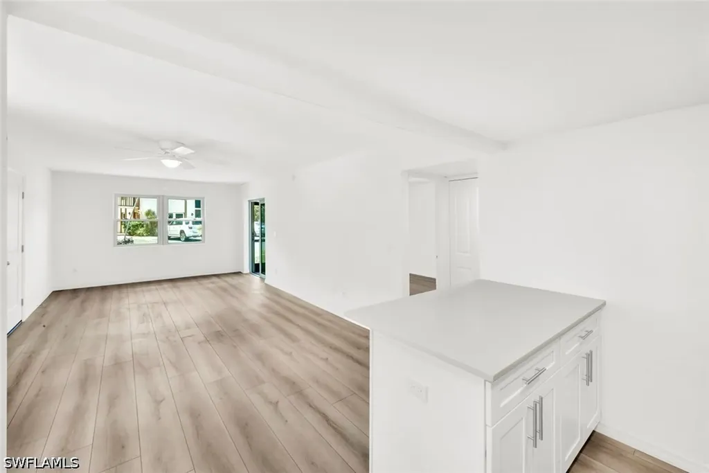 16881 Davis Road Fort Myers FL 33908