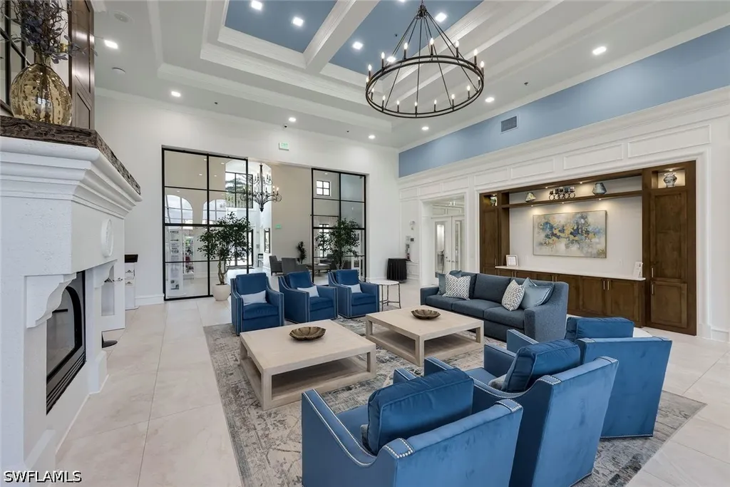 6124 Towncenter Circle Naples FL 34119