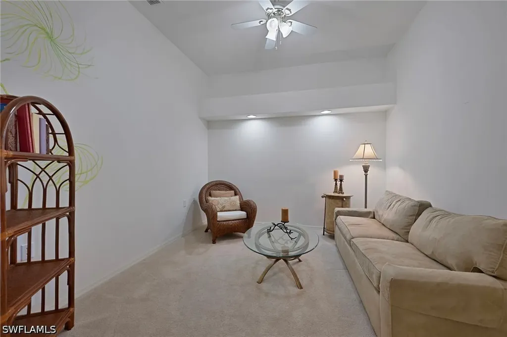 3890 Sawgrass Way Naples FL 34112