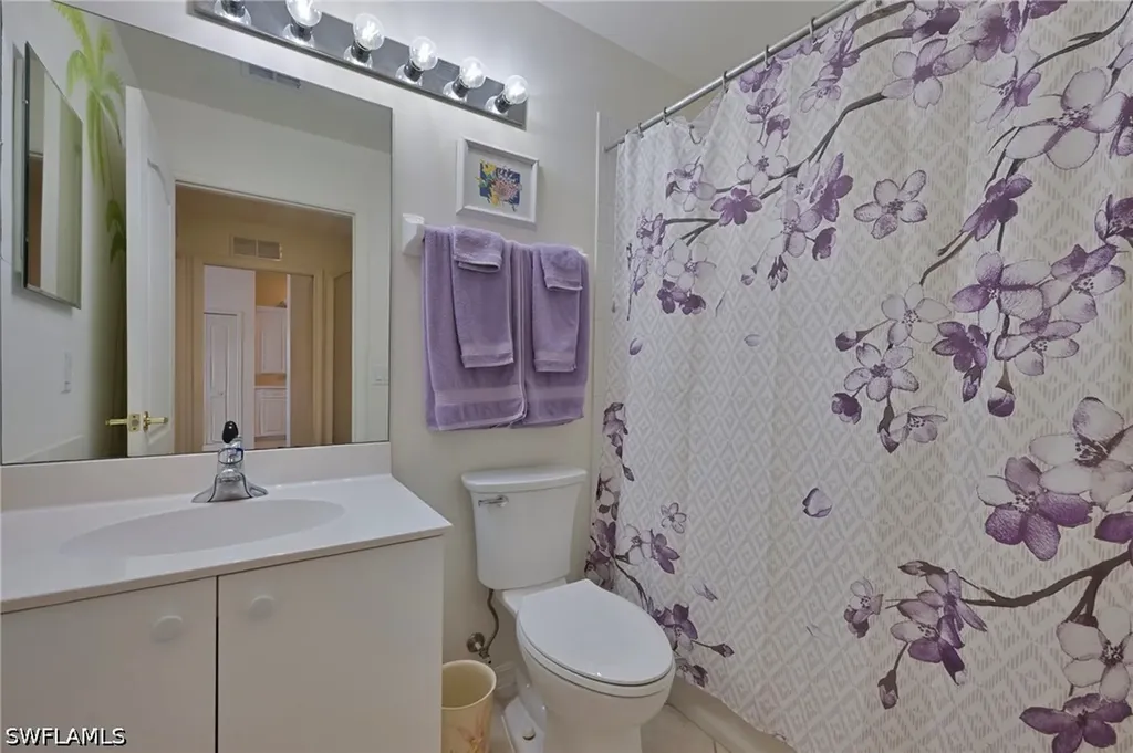 3890 Sawgrass Way Naples FL 34112