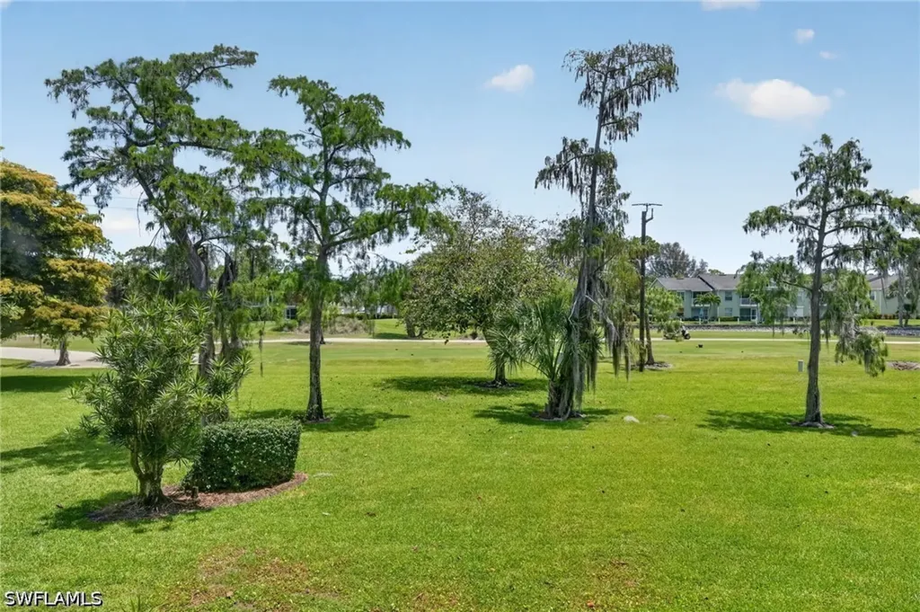 1084 Forest Lakes Drive Naples FL 34105