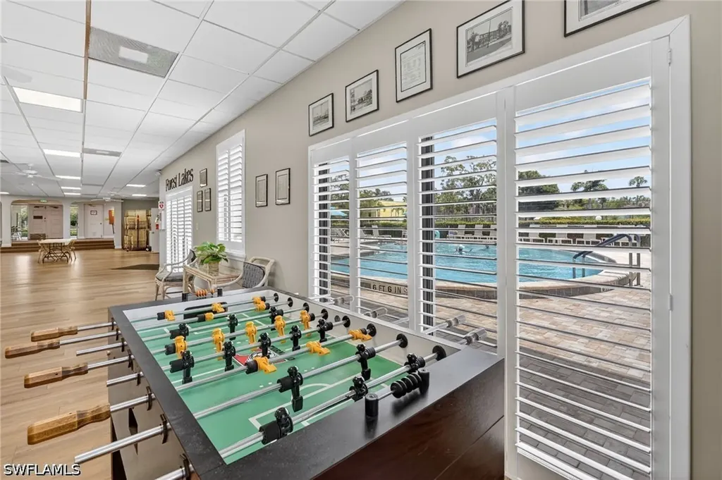 1084 Forest Lakes Drive Naples FL 34105