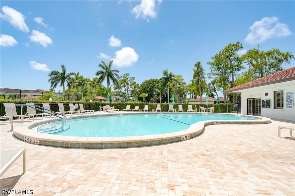 1084 Forest Lakes Drive Naples FL 34105