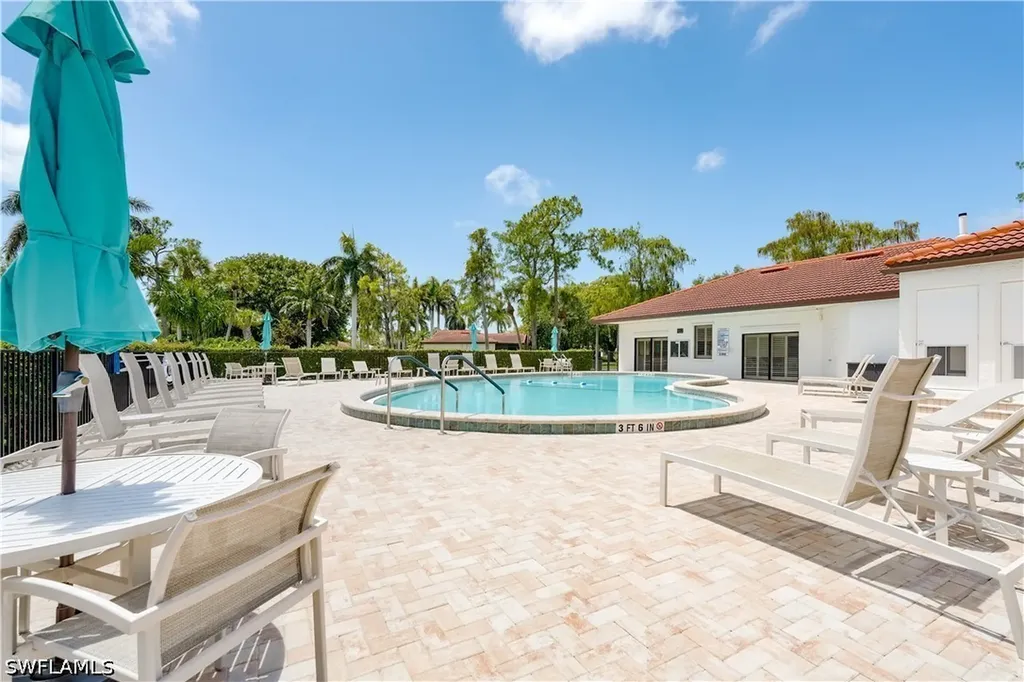 1084 Forest Lakes Drive Naples FL 34105