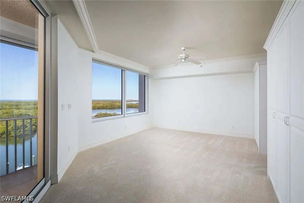 435 Dockside Drive Naples FL 34110