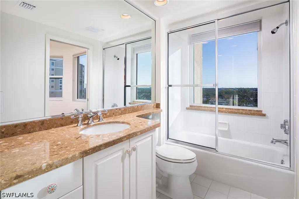 435 Dockside Drive Naples FL 34110