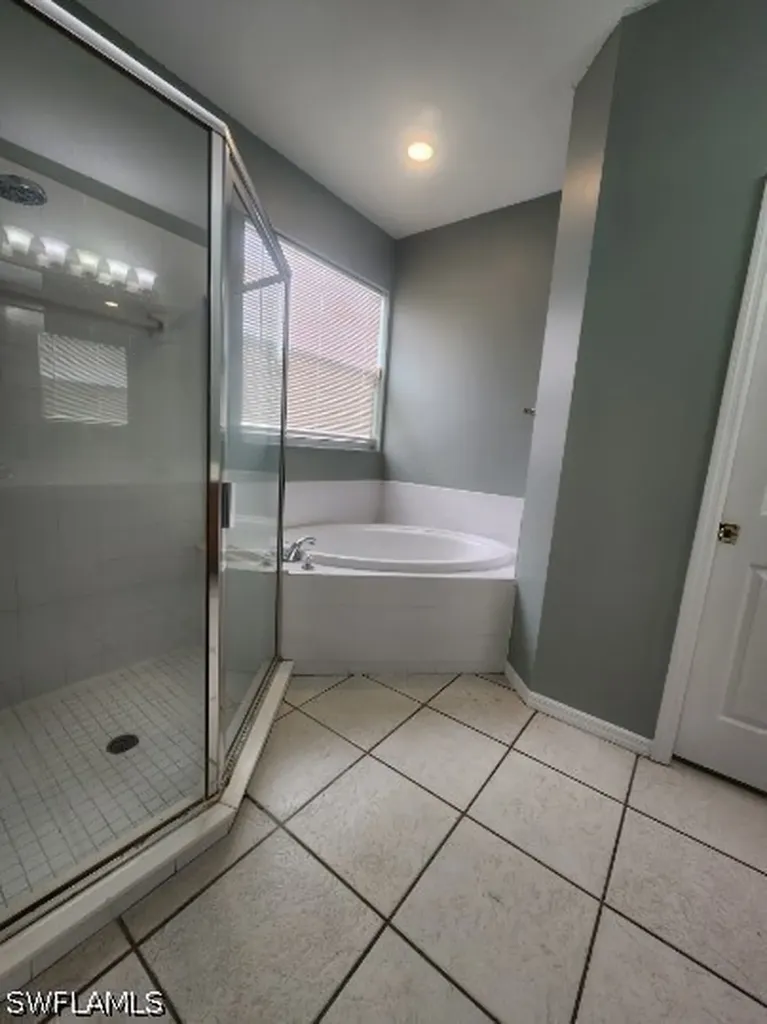 11016 Lakeland Circle Fort Myers FL 33913