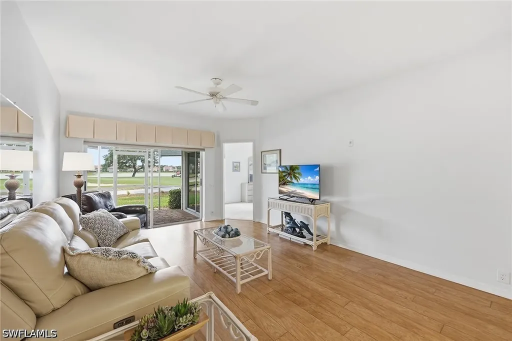 28072 Cavendish Court Bonita Springs FL 34135