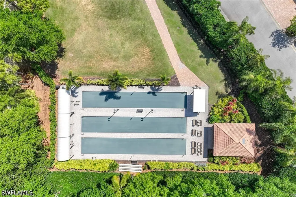 28072 Cavendish Court Bonita Springs FL 34135