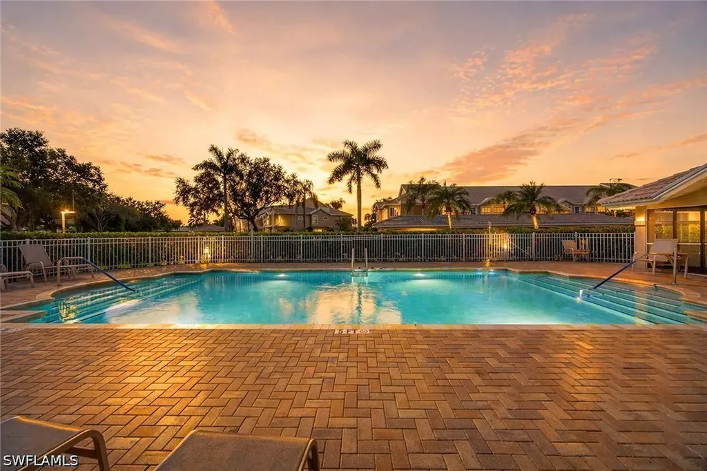 28072 Cavendish Court Bonita Springs FL 34135