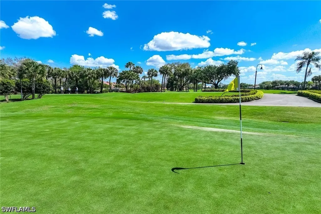 28072 Cavendish Court Bonita Springs FL 34135