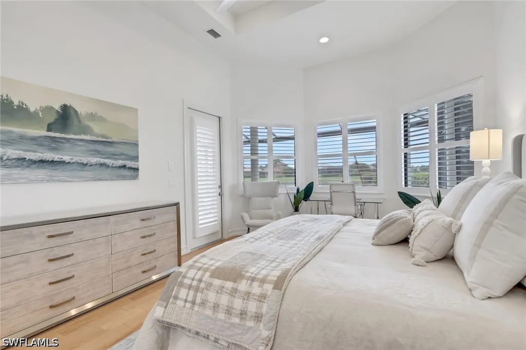 6685 Costa Circle Naples FL 34113