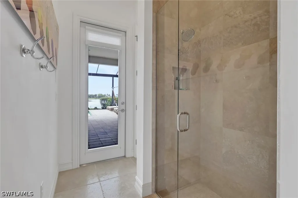 6685 Costa Circle Naples FL 34113