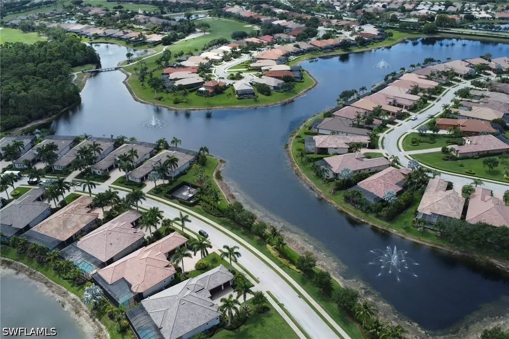 6685 Costa Circle Naples FL 34113