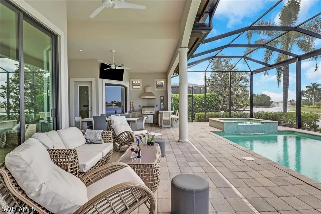 6685 Costa Circle Naples FL 34113