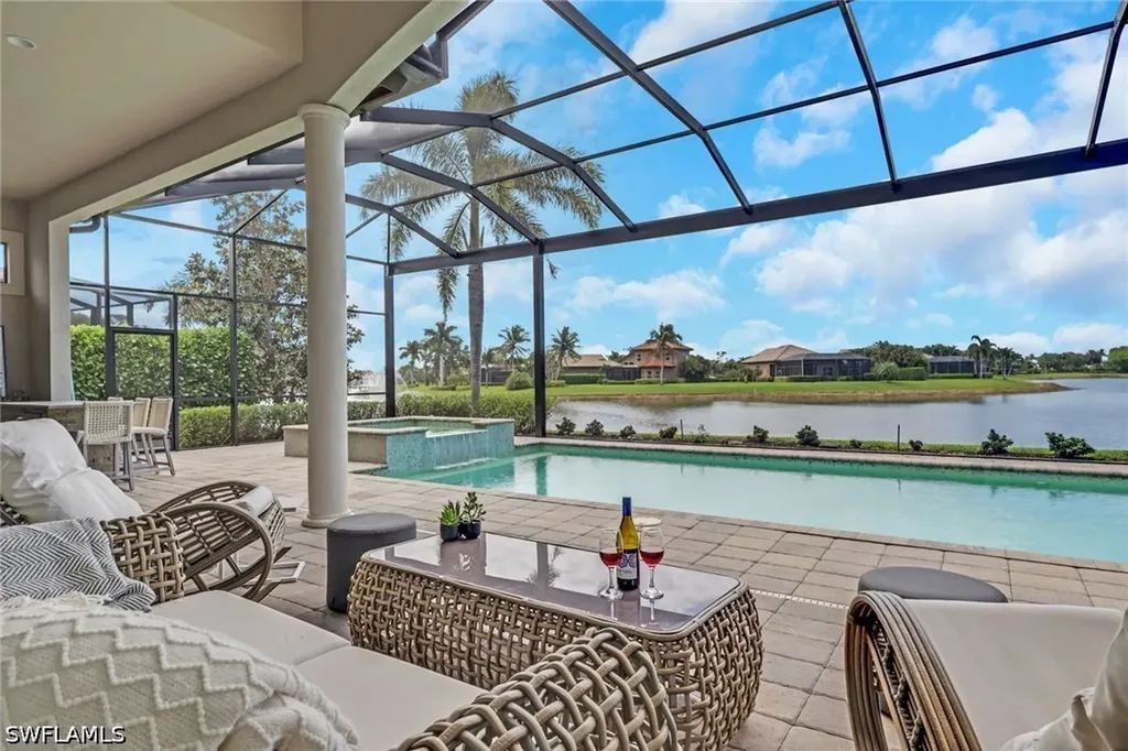 6685 Costa Circle Naples FL 34113