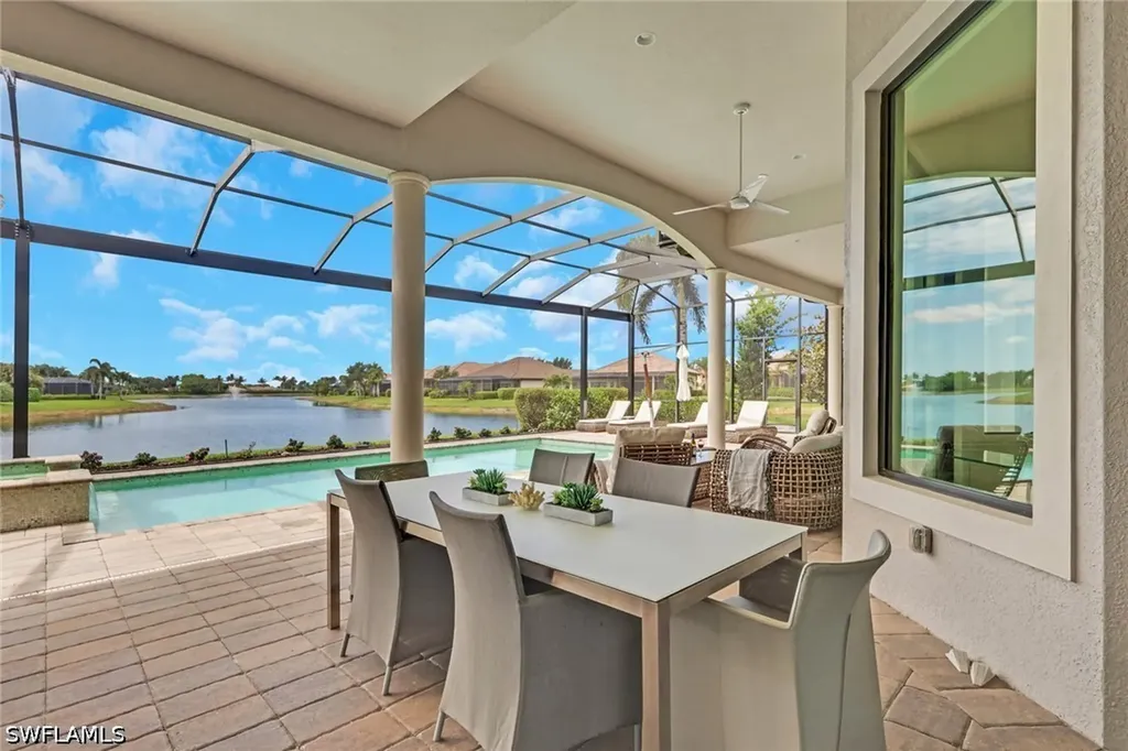 6685 Costa Circle Naples FL 34113