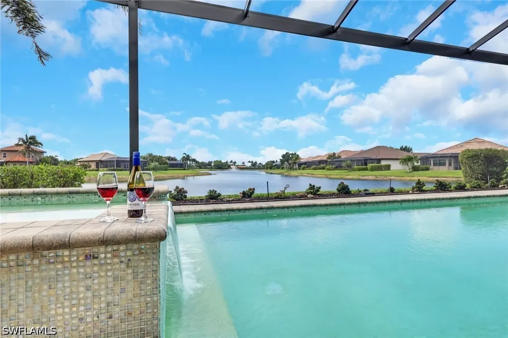6685 Costa Circle Naples FL 34113