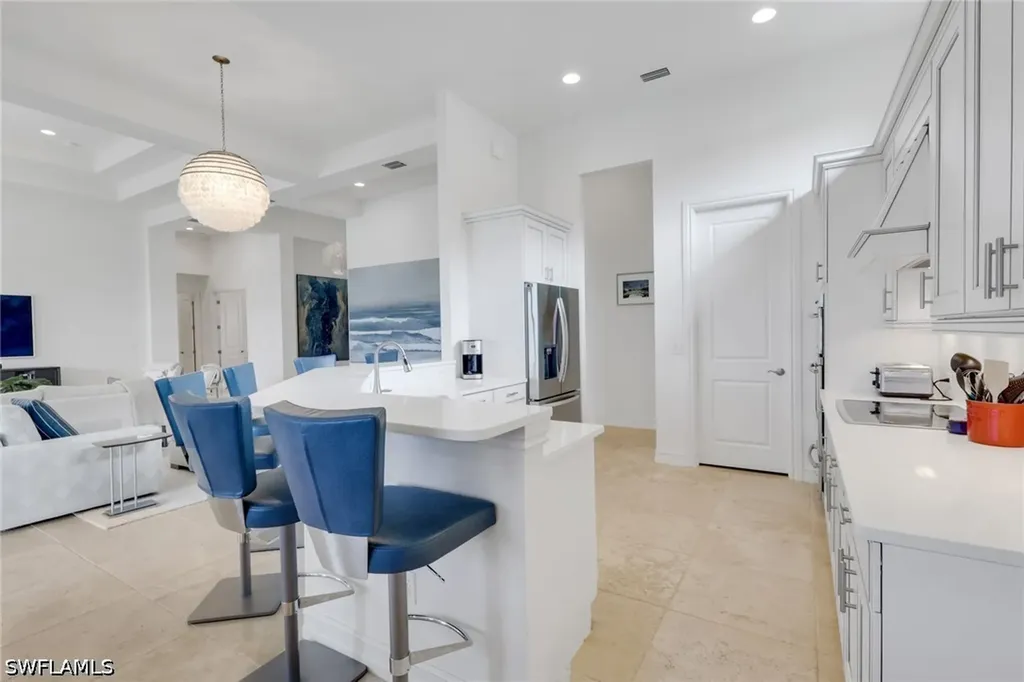 6685 Costa Circle Naples FL 34113