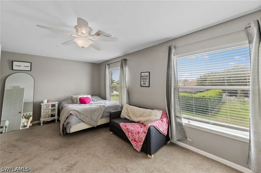 8935 Falcon Pointe Loop Fort Myers FL 33912