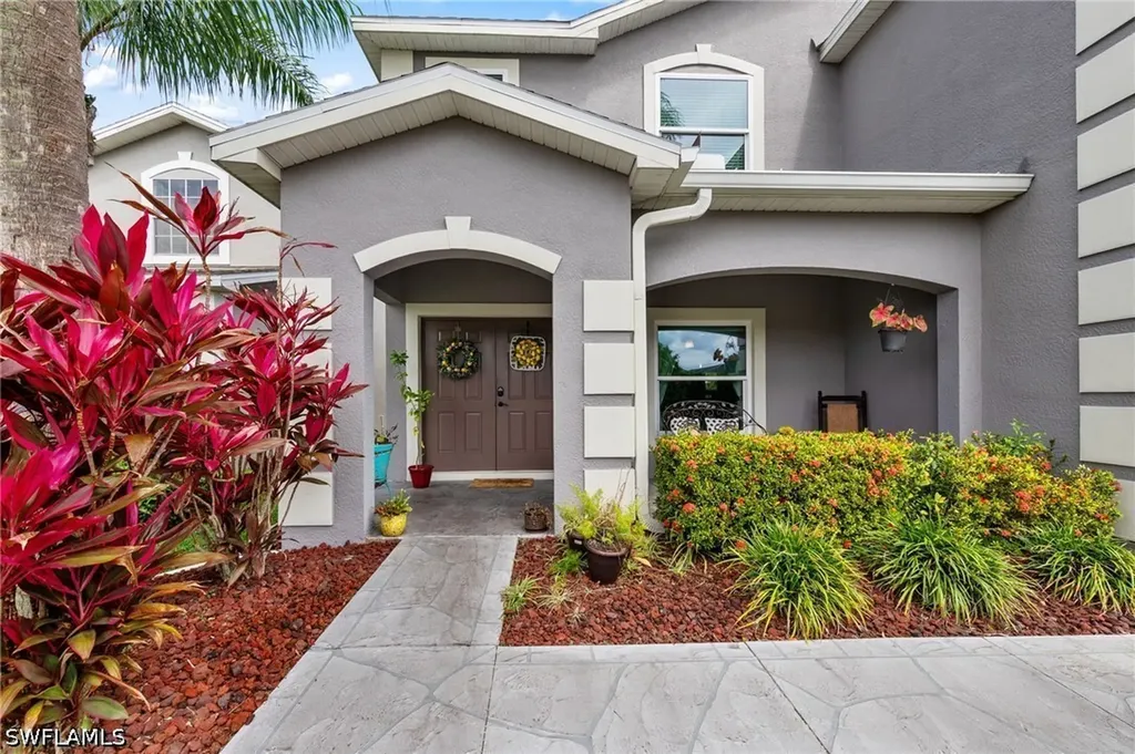 8935 Falcon Pointe Loop Fort Myers FL 33912