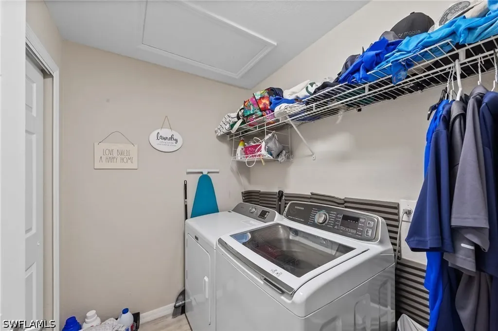 8935 Falcon Pointe Loop Fort Myers FL 33912