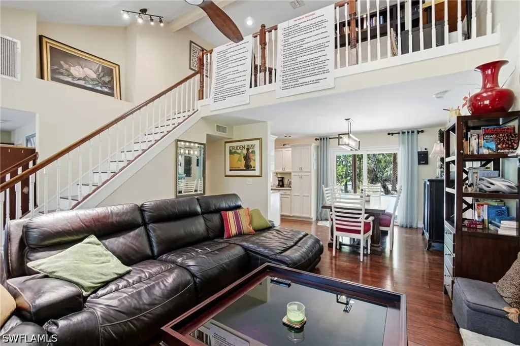 4120 3rd Avenue NW Naples FL 34119