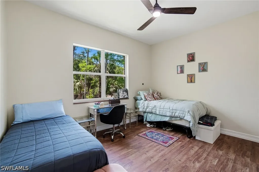 4120 3rd Avenue NW Naples FL 34119