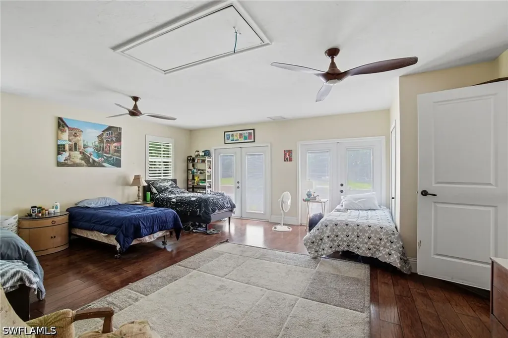 4120 3rd Avenue NW Naples FL 34119