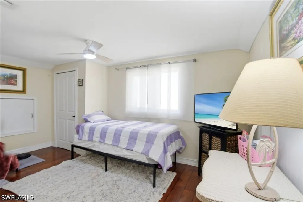 4120 3rd Avenue NW Naples FL 34119
