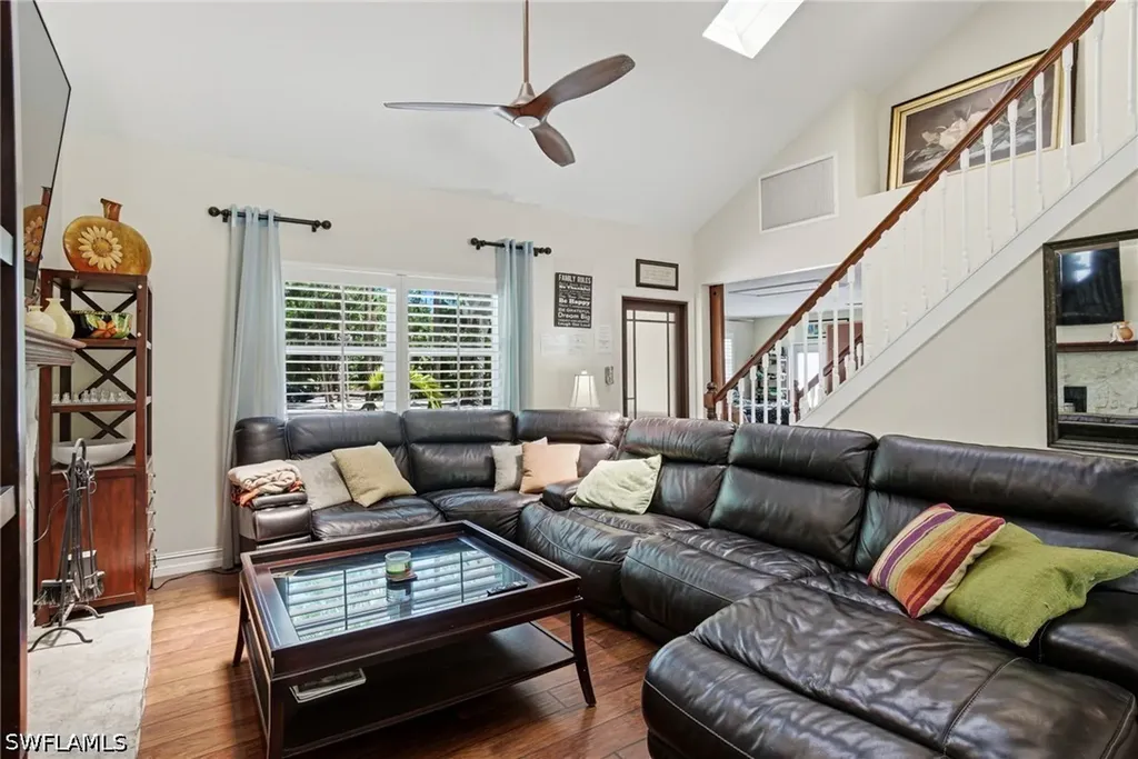 4120 3rd Avenue NW Naples FL 34119