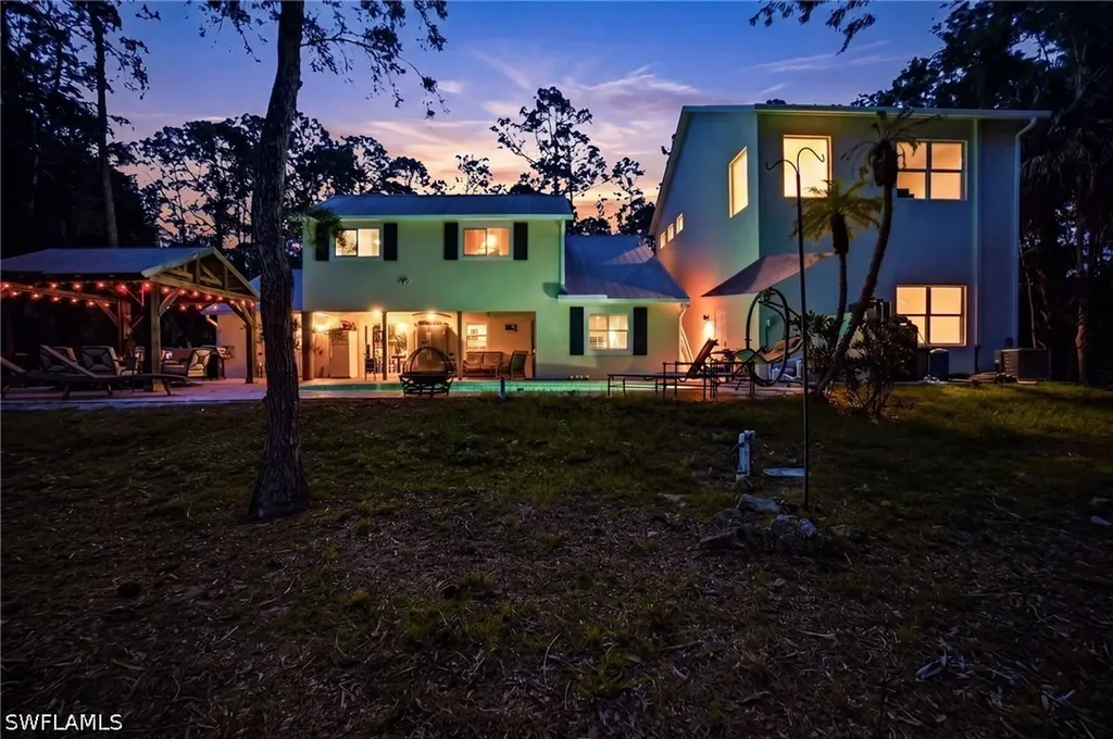 4120 3rd Avenue NW Naples FL 34119