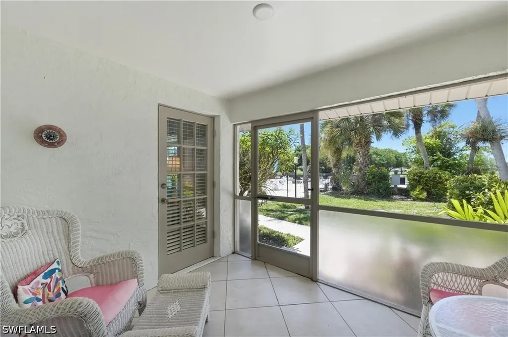 5579 Rattlesnake Hammock Road Naples FL 34113