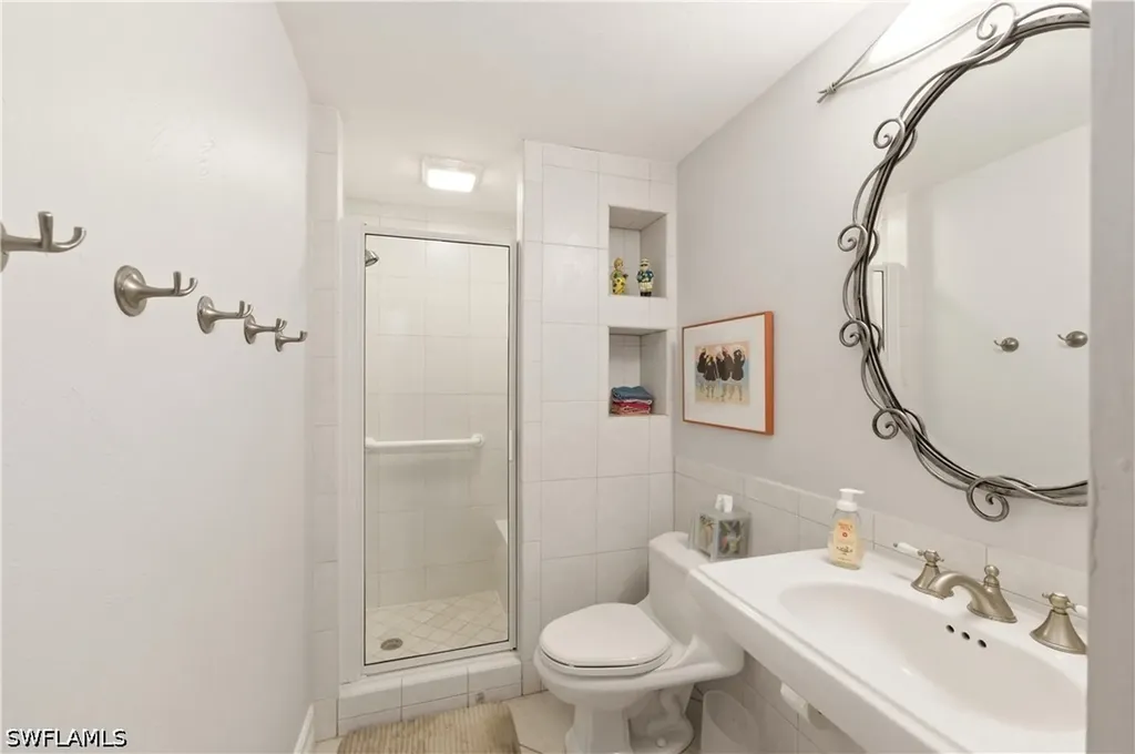 5579 Rattlesnake Hammock Road Naples FL 34113
