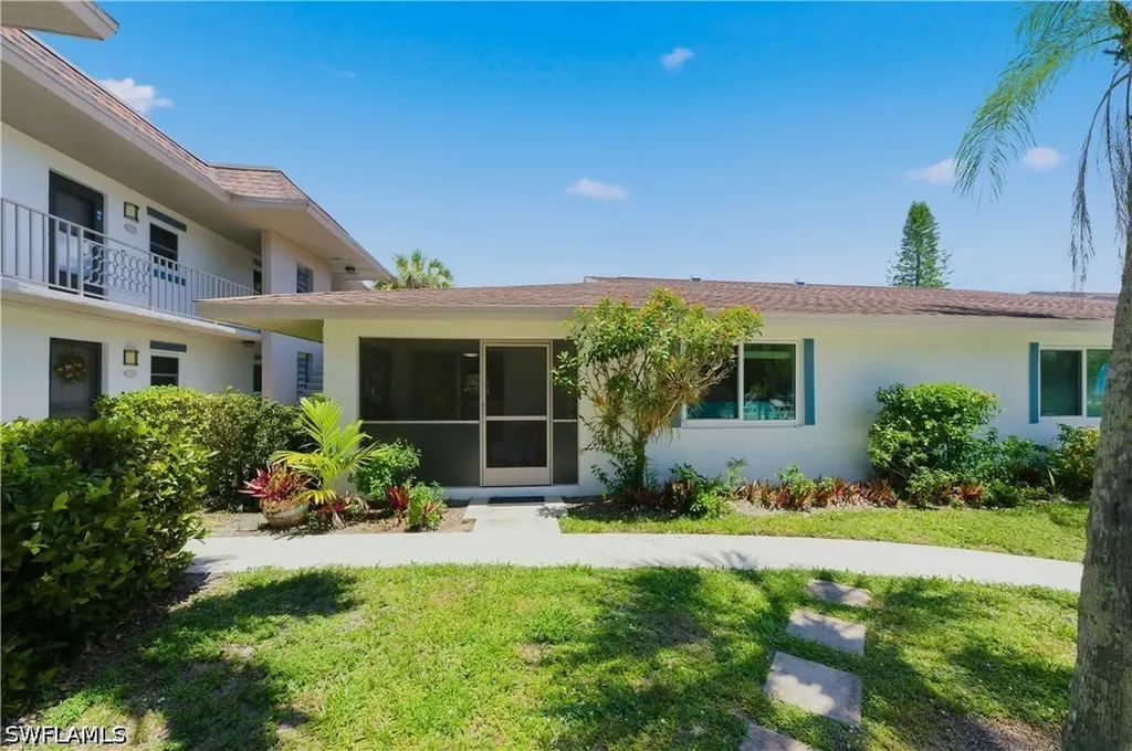 5579 Rattlesnake Hammock Road Naples FL 34113