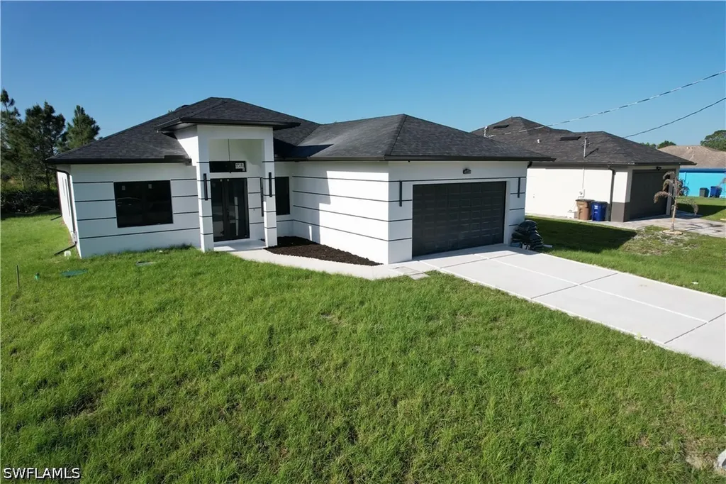 2607 49th Street W Lehigh Acres FL 33971