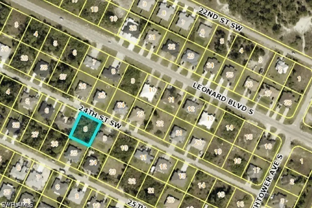 4633/4635 24th Street SW Lehigh Acres FL 33973