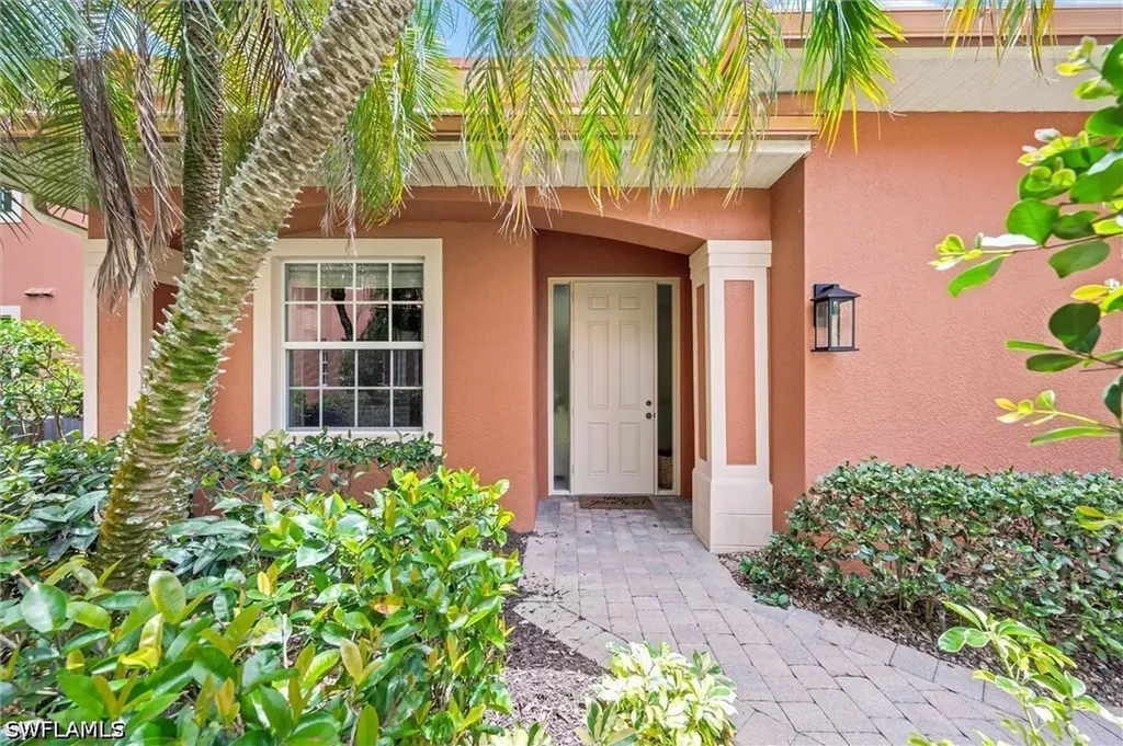 6442 Legacy Circle Naples FL 34113