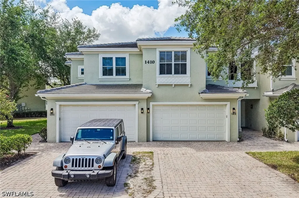 1410 Mariposa Circle Naples FL 34105