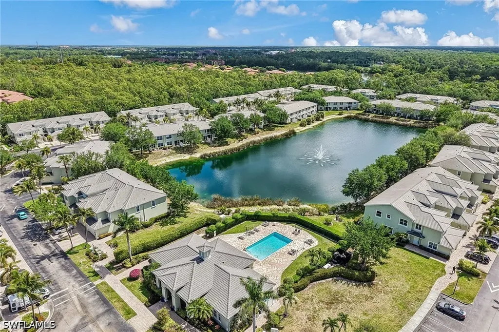 1410 Mariposa Circle Naples FL 34105