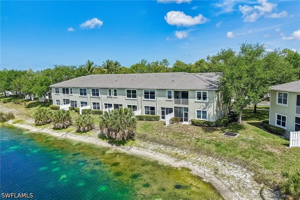 1410 Mariposa Circle Naples FL 34105