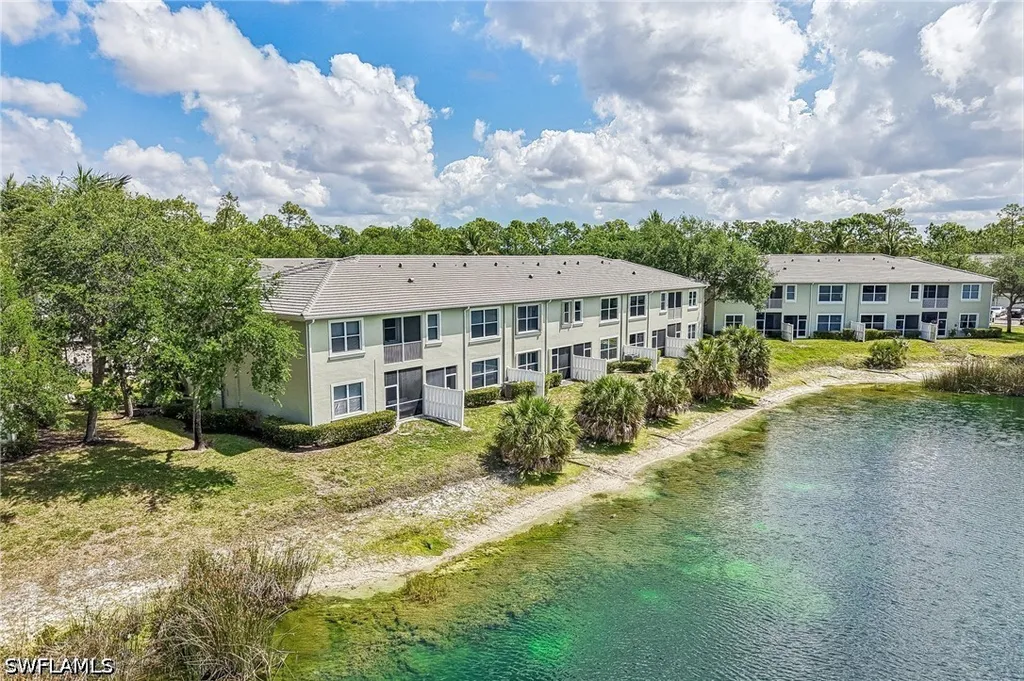 1410 Mariposa Circle Naples FL 34105