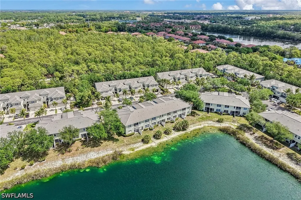 1410 Mariposa Circle Naples FL 34105